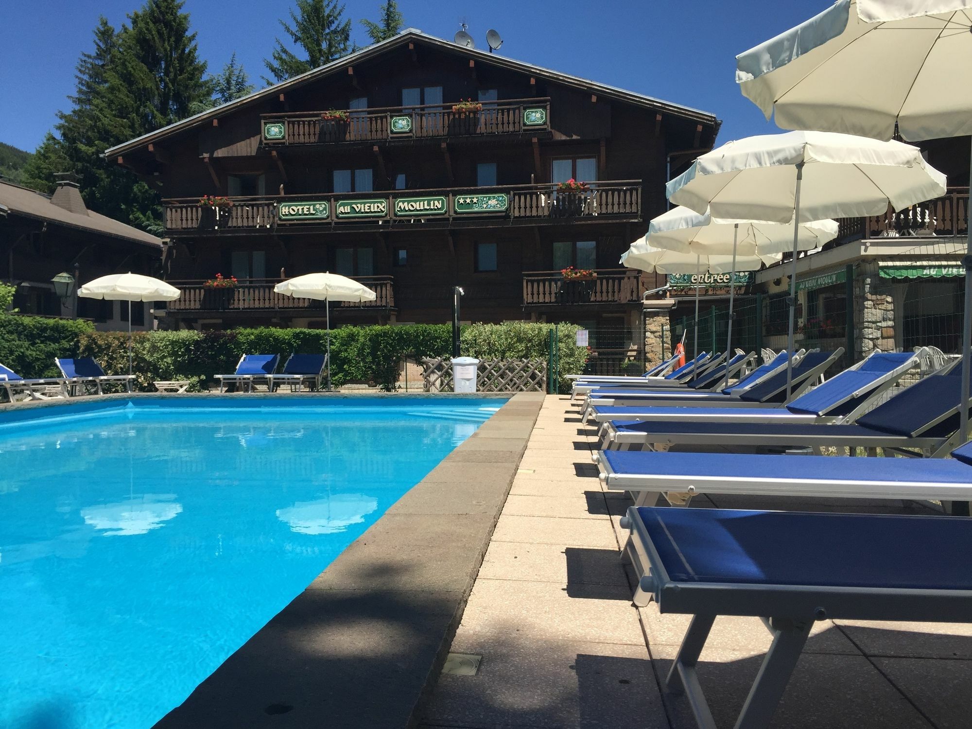 Au Vieux Moulin Hotel Megeve Exterior photo
